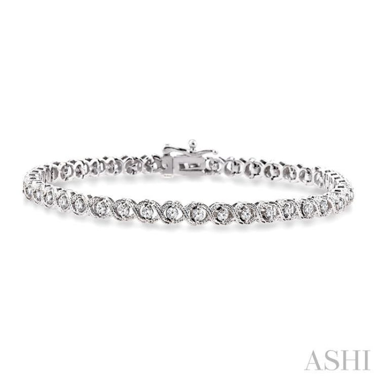 1 ctw Round Cut Diamond X & O Link Bracelet in 10K White Gold