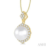 10 MM Cultured Pearl and 1/2 Ctw Round Cut Diamond Pendant in 14K Yellow Gold with chain