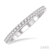 1/5 Ctw Round Cut Diamond Wedding Band in 14K White Gold